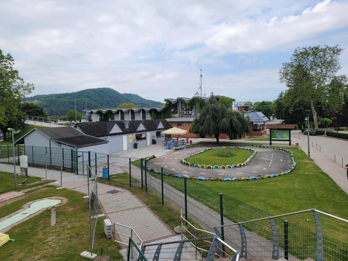 Appartement Camp Terme Catez P93 Чатеж-об-Саві Екстер'єр фото